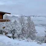 Apartment Cozy With Mountain Views *