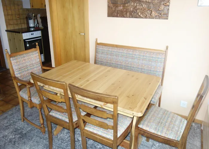 Cozy With Mountain Views