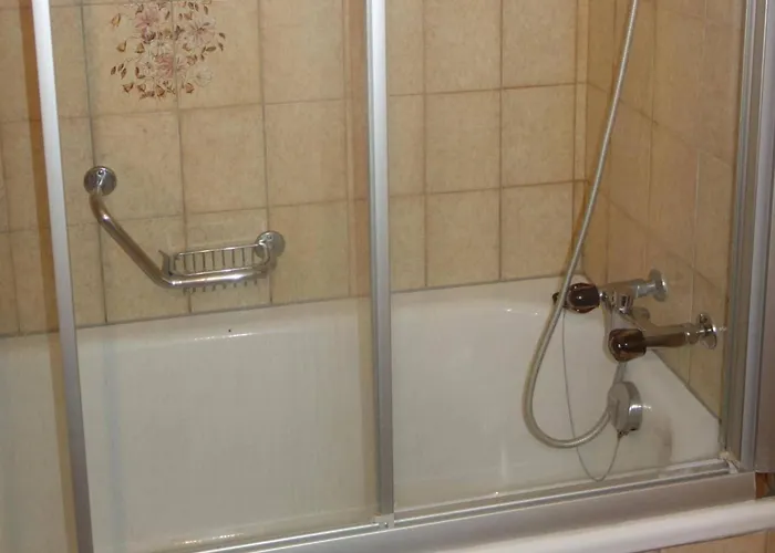 Cozy With Mountain Views 公寓 *