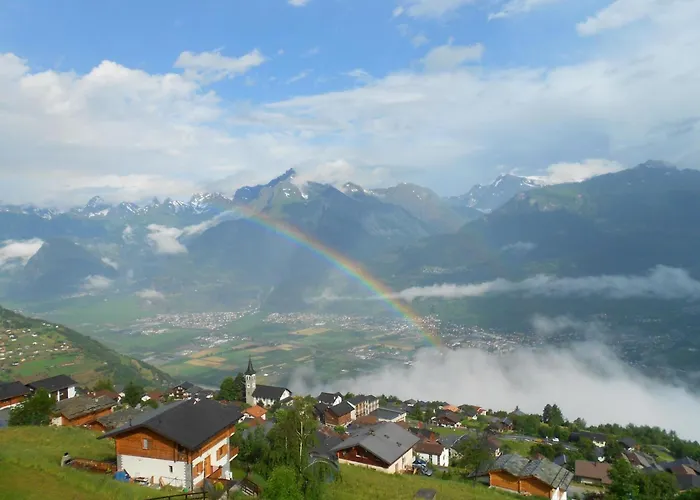 Cozy With Mountain Views *