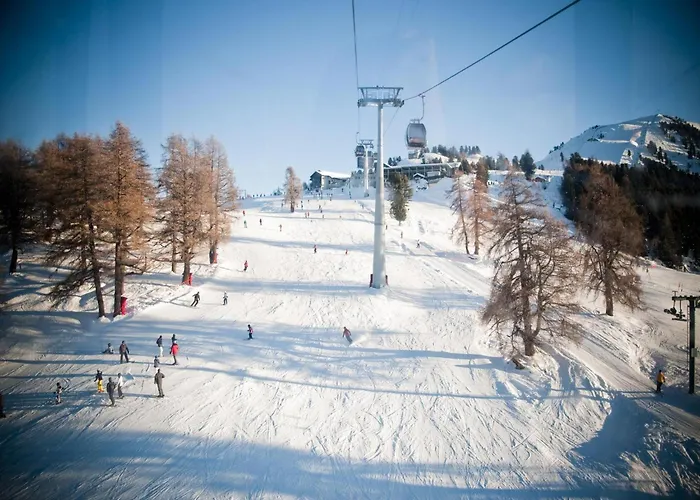 公寓 Cozy With Mountain Views *